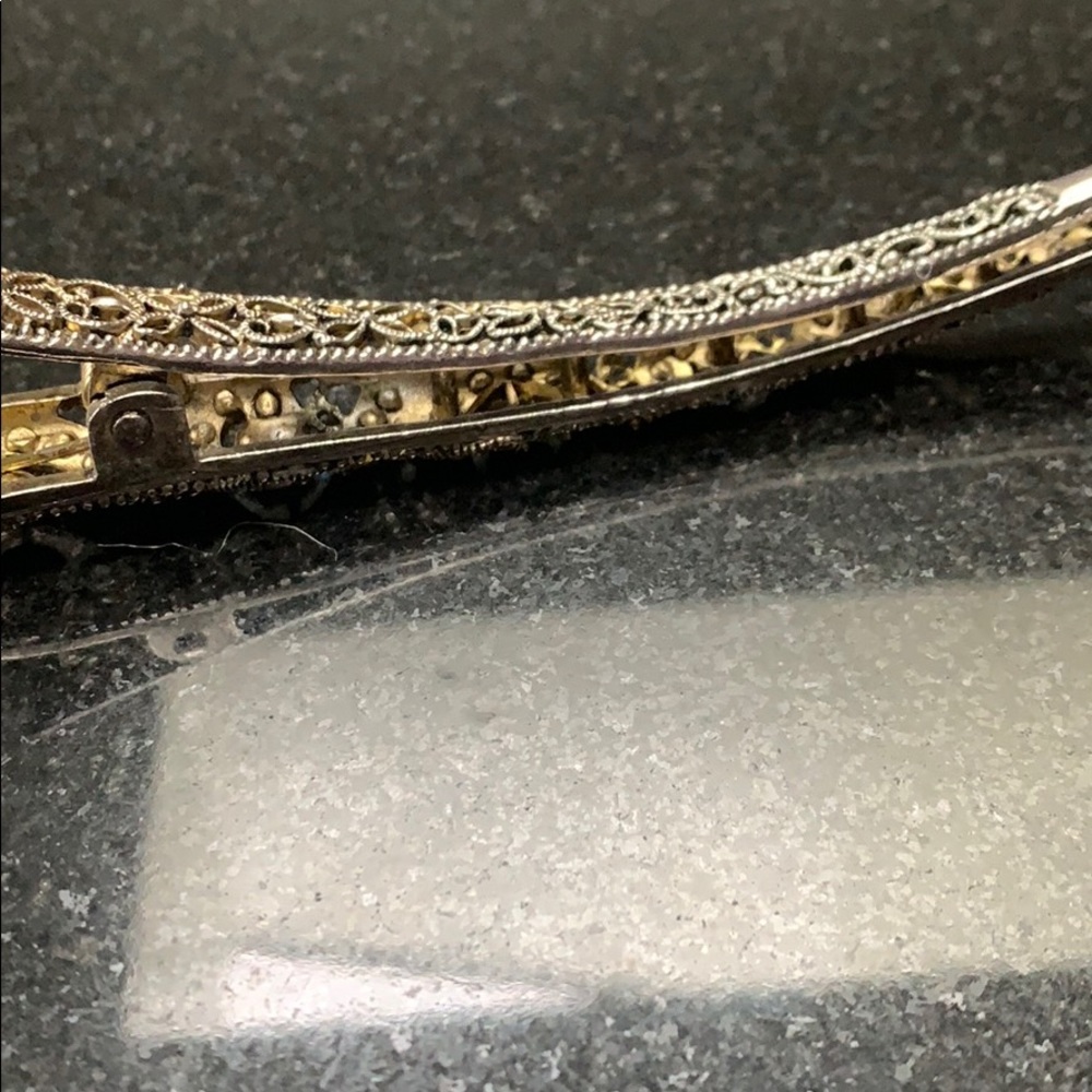 Hair clip - Picture 3 of 6